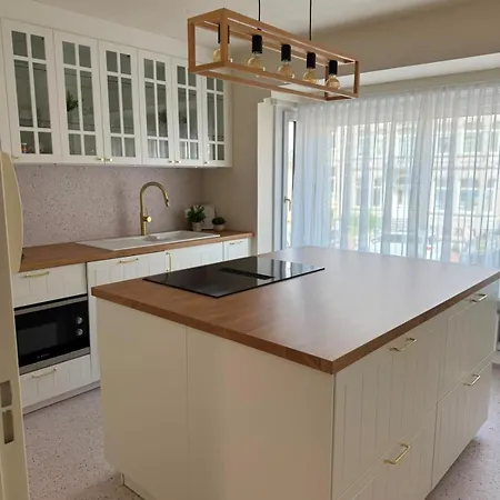 Apartment Modern 2-bedroom Within Walking Distance Of The Centre And The T209 Blankenberge